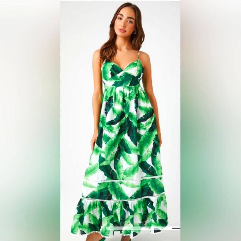 Forever 21 Tropical Leaf Cami Maxi Dress